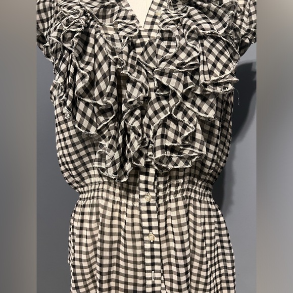 Plaid Button Down Ruffled Blouse - Picture 4 of 7